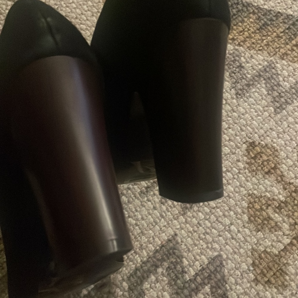 MISSONI SUEDE PUMPS, NWT - Picture 4 of 7